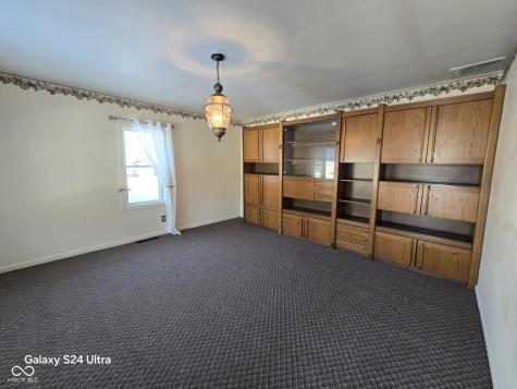 405 E Howard Avenue Arcadia IN 46030