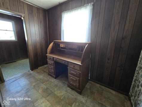 405 E Howard Avenue Arcadia IN 46030