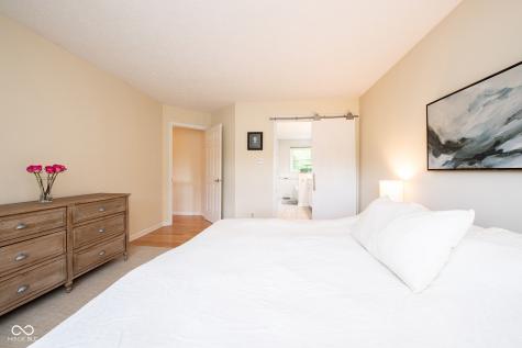 610 Danbury Drive Zionsville IN 46077