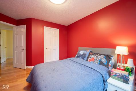 610 Danbury Drive Zionsville IN 46077