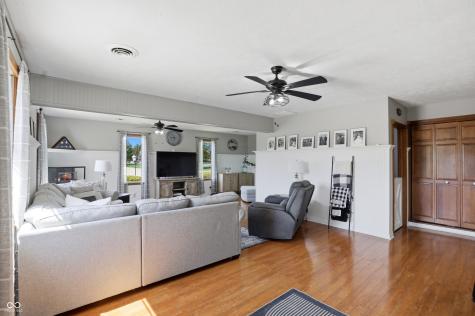 1692 E Casey Lane Greenfield IN 46140