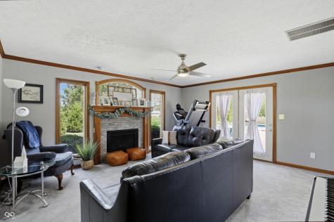 1692 E Casey Lane Greenfield IN 46140