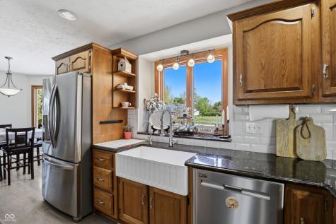 1692 E Casey Lane Greenfield IN 46140