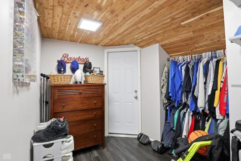 1692 E Casey Lane Greenfield IN 46140