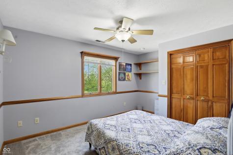 1692 E Casey Lane Greenfield IN 46140