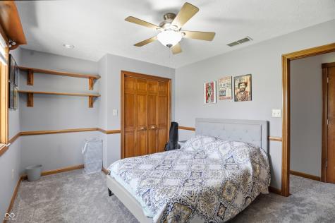 1692 E Casey Lane Greenfield IN 46140