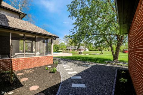 1692 E Casey Lane Greenfield IN 46140