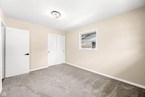 2230 Sims Drive Columbus IN 47203