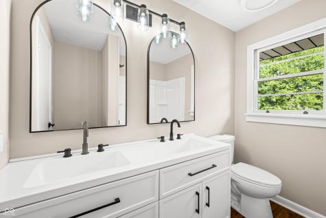 2230 Sims Drive Columbus IN 47203