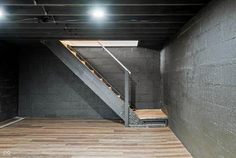 2230 Sims Drive Columbus IN 47203