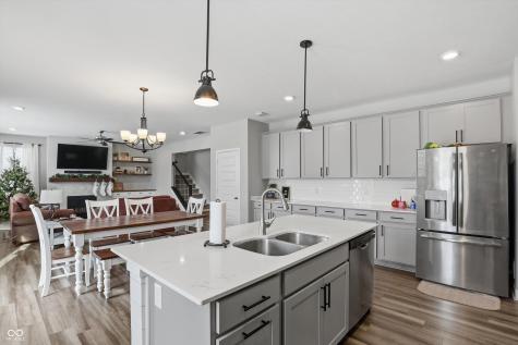 12132 Lantana Lane Fishers IN 46037