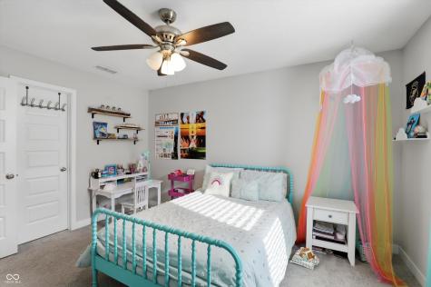 12132 Lantana Lane Fishers IN 46037