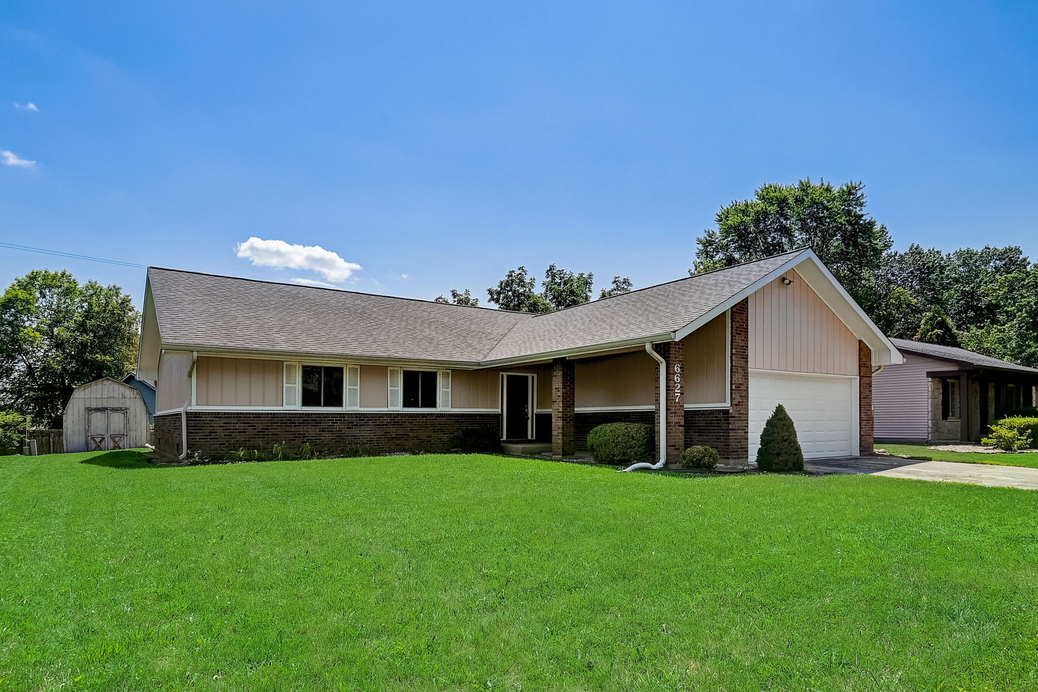 6627 Roundtree Court Indianapolis IN 46214
