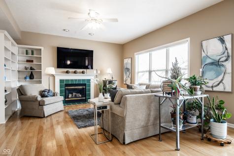 11191 Timberview Drive Fishers IN 46037
