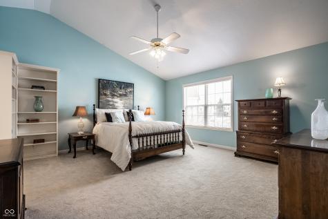 11191 Timberview Drive Fishers IN 46037