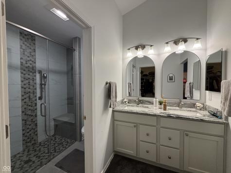 11191 Timberview Drive Fishers IN 46037