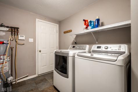 11191 Timberview Drive Fishers IN 46037