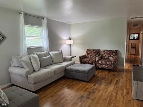 1502 N Dukane Way Indianapolis IN 46214