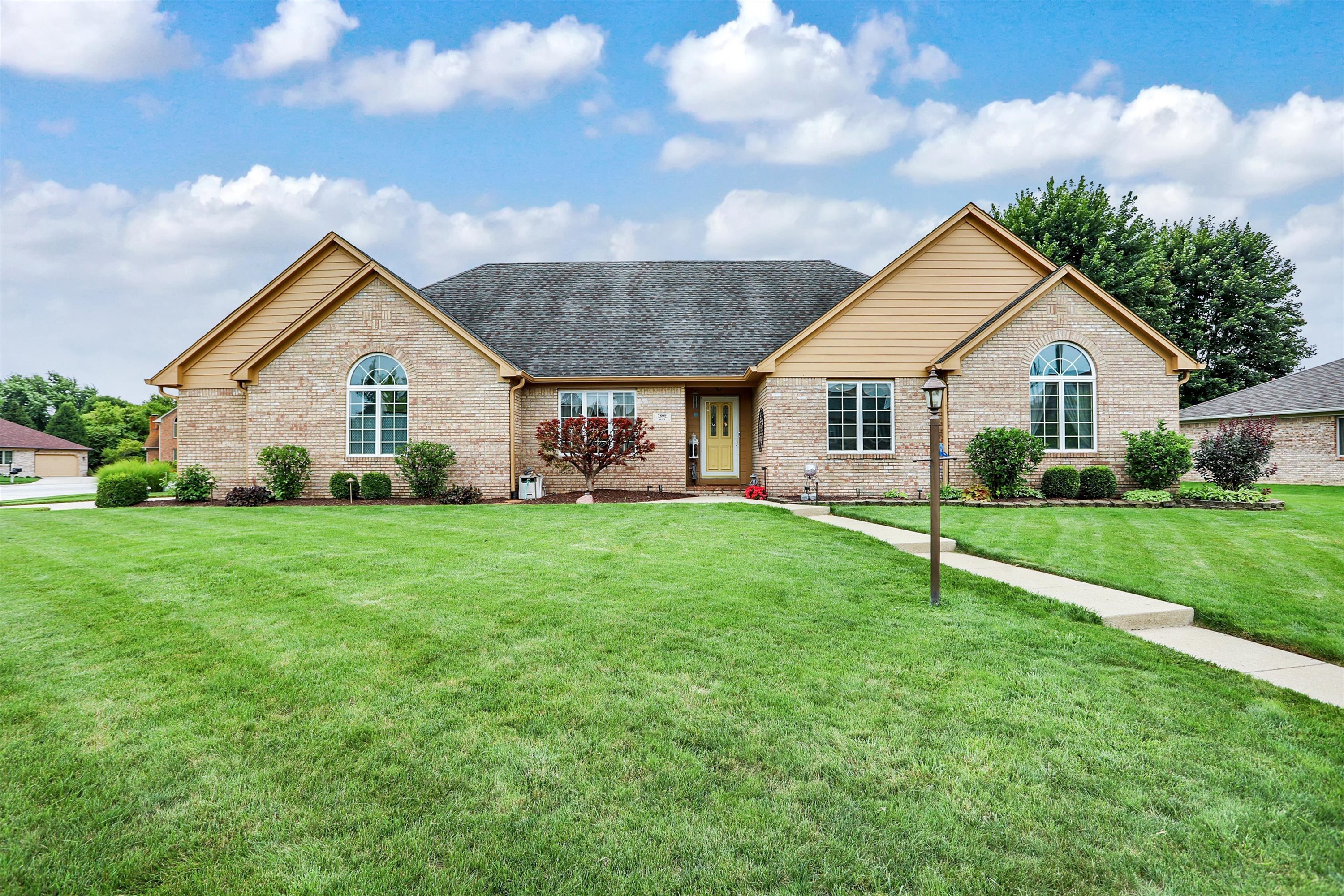 7609 Santolina Drive Indianapolis IN 46237