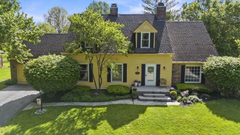 9235 Moorings Boulevard Indianapolis IN 46256