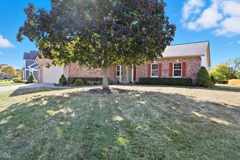 225 W Tansey Crossing Westfield IN 46074