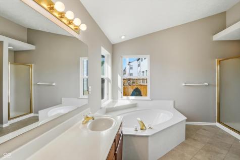 225 W Tansey Crossing Westfield IN 46074