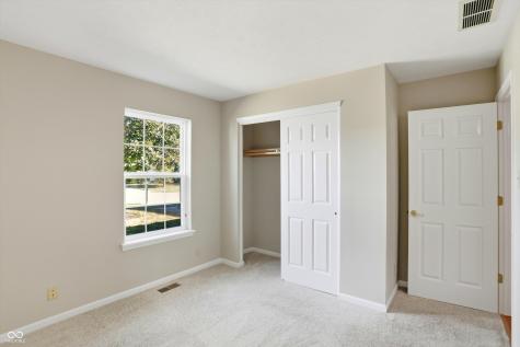 225 W Tansey Crossing Westfield IN 46074