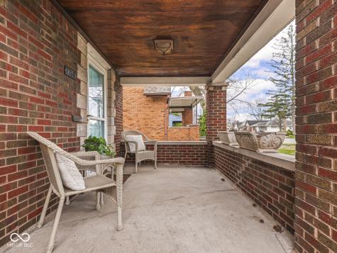 1139 N Hawthorne Lane Indianapolis IN 46219
