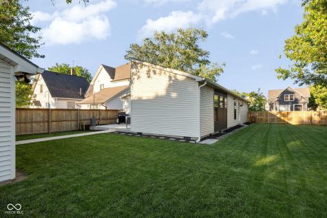 806 N Beville Avenue Indianapolis IN 46201
