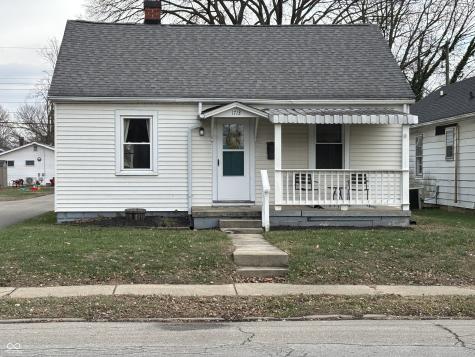 1713 Chestnut Street Columbus IN 47201