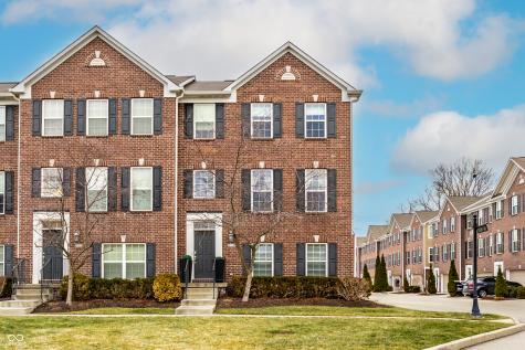 960 Orlando Street Carmel IN 46032