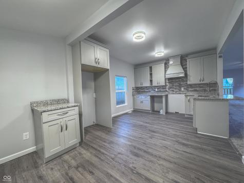 424 S Oakland Avenue Indianapolis IN 46201