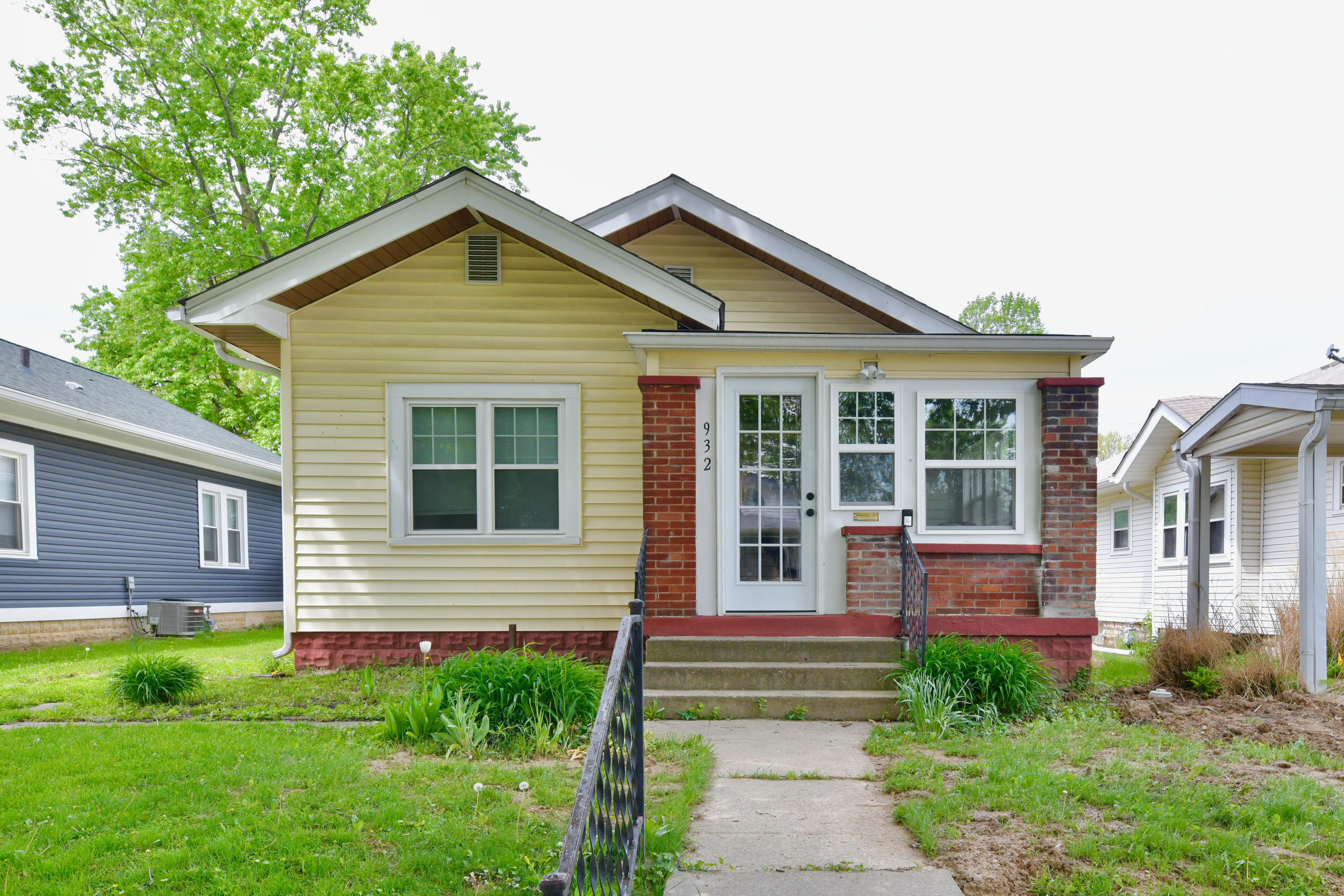 932 N Chester Avenue Indianapolis IN 46201