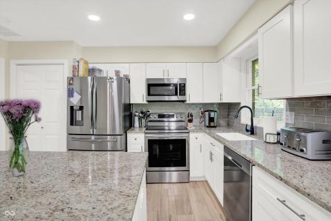 400 S Serenity Way Greenwood IN 46142