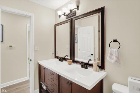 400 S Serenity Way Greenwood IN 46142