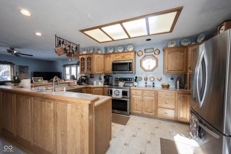 5179 W Blue Bell Drive New Palestine IN 46163