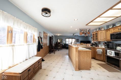 5179 W Blue Bell Drive New Palestine IN 46163