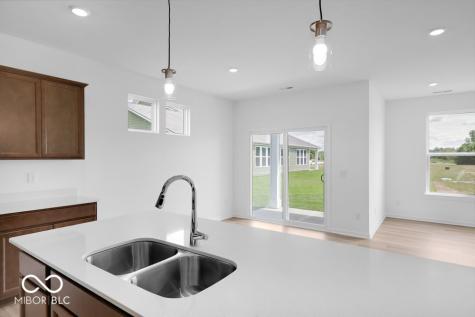 1121 Authentic Lane Indianapolis IN 46239