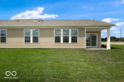 1121 Authentic Lane Indianapolis IN 46239