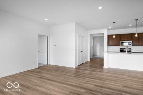 1121 Authentic Lane Indianapolis IN 46239