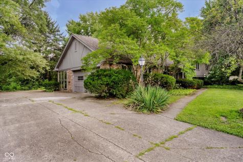 11327 Lakeshore Drive W Carmel IN 46033