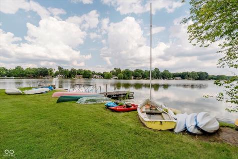 11327 Lakeshore Drive W Carmel IN 46033