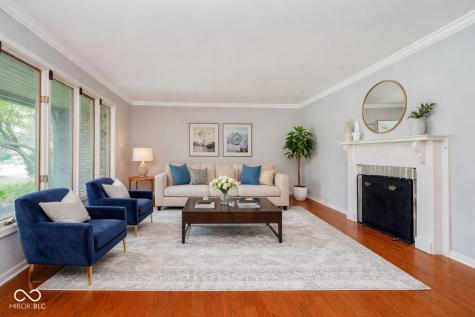 11327 Lakeshore Drive W Carmel IN 46033