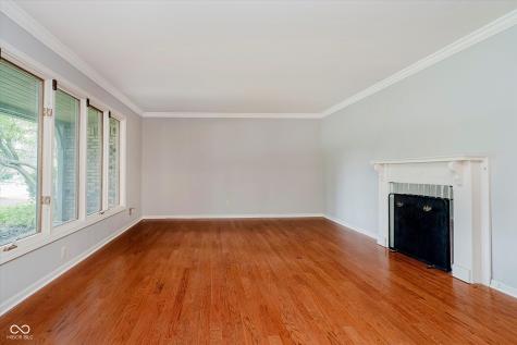 11327 Lakeshore Drive W Carmel IN 46033