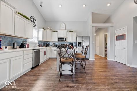 1933 Jessica Court Indianapolis IN 46239