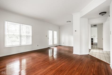 7570 Pinesprings West Drive Indianapolis IN 46256