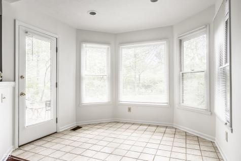 7570 Pinesprings West Drive Indianapolis IN 46256