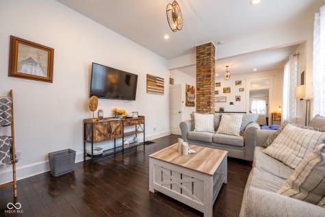 1361 Union Street Indianapolis IN 46225