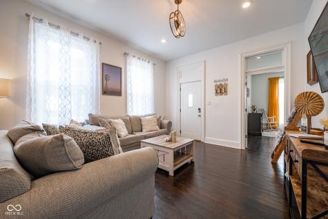 1361 Union Street Indianapolis IN 46225