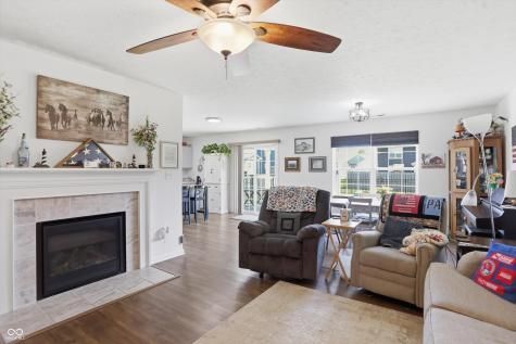 5673 Broadcaster Lane Plainfield IN 46168